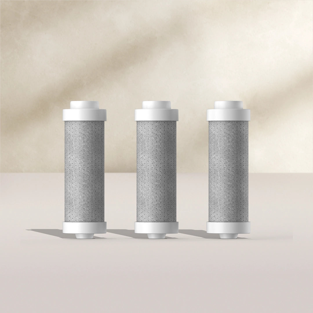 BRITA LARQ filter pakket op een beige achtergrond